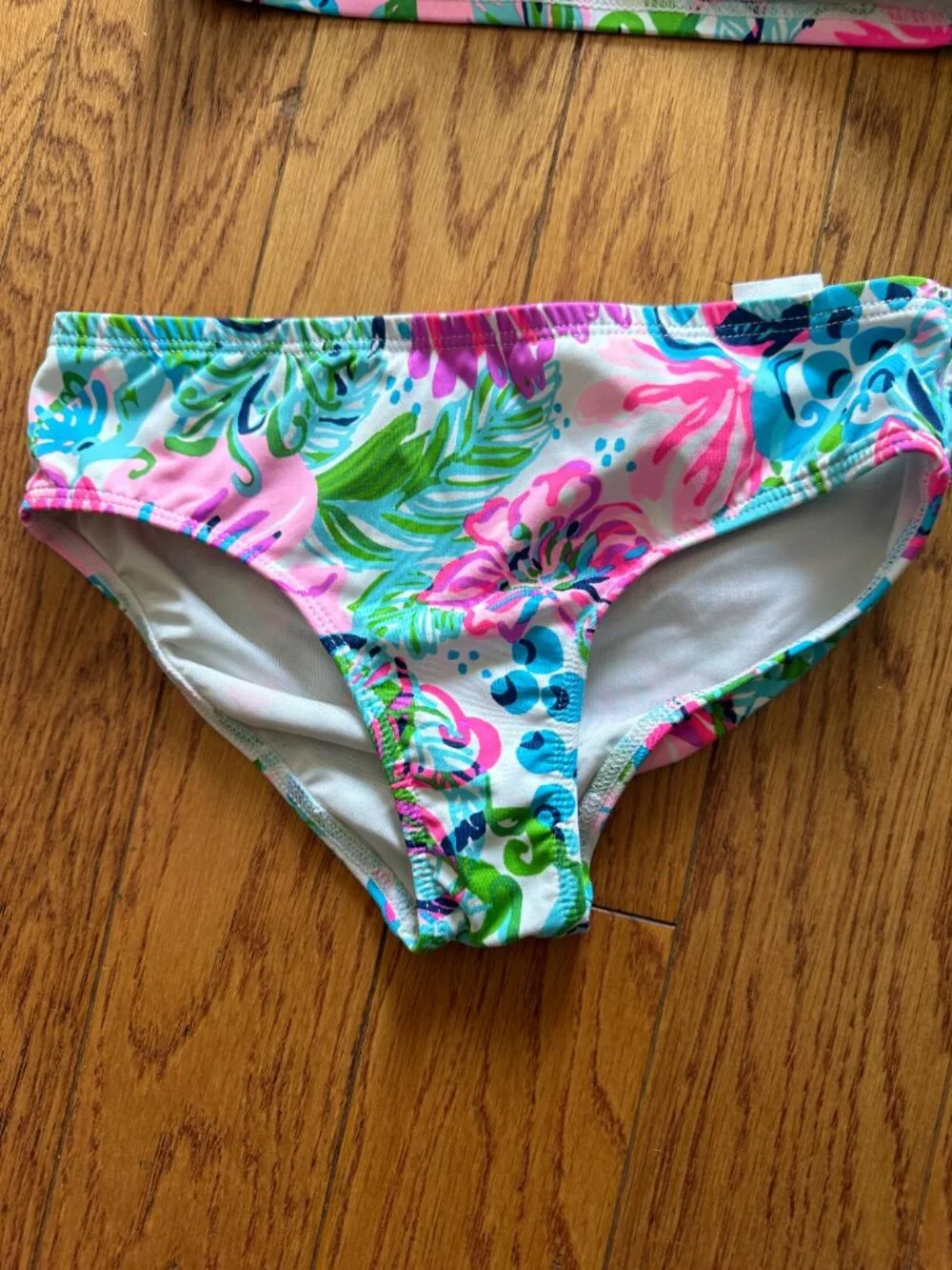 Girls Lilly Pulitzer Bikini Size: 5